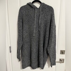 NWT - Zara Women’s Long Oversized Hooded Sweater - Size L